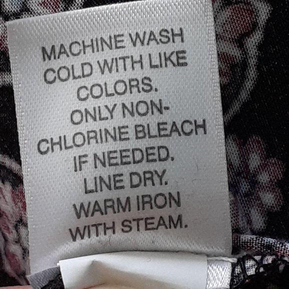 J. Jill Short Sleeve Scoop Neck Button Up Top w/Tie & Crochet Trim Black Size S - Picture 10 of 11